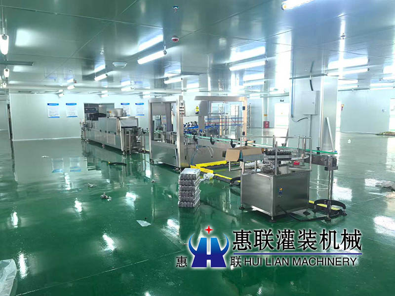 6000瓶口服液灌裝機生產線出口